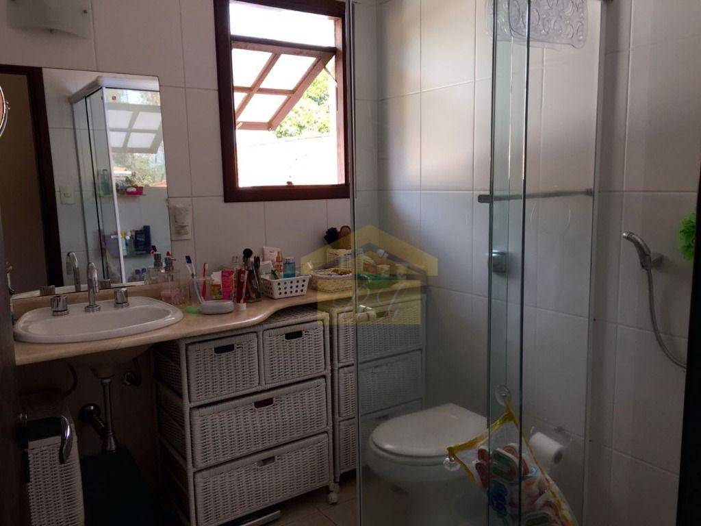 Casa à venda com 3 quartos, 205m² - Foto 10