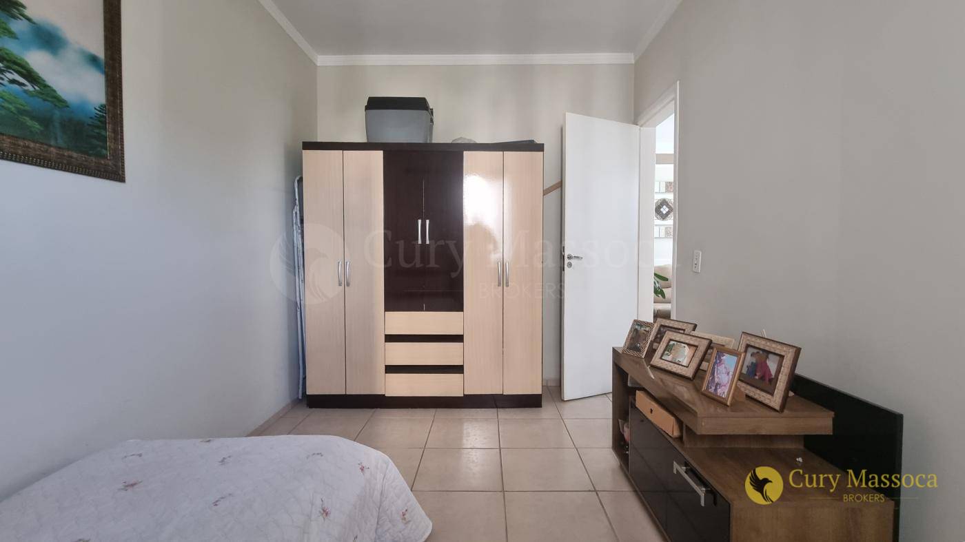 Apartamento à venda com 2 quartos, 55m² - Foto 18