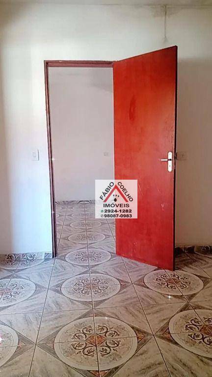 Sobrado à venda com 2 quartos, 200m² - Foto 17