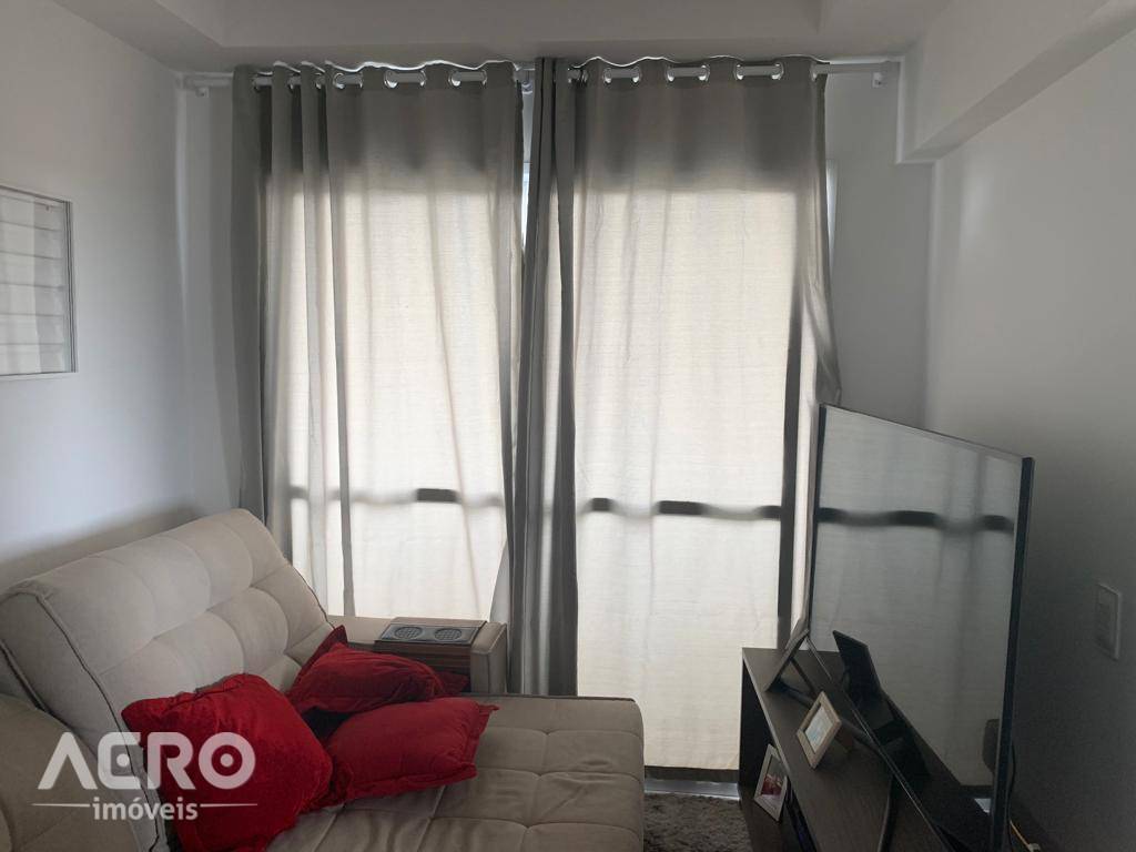 Apartamento à venda com 2 quartos, 61m² - Foto 8