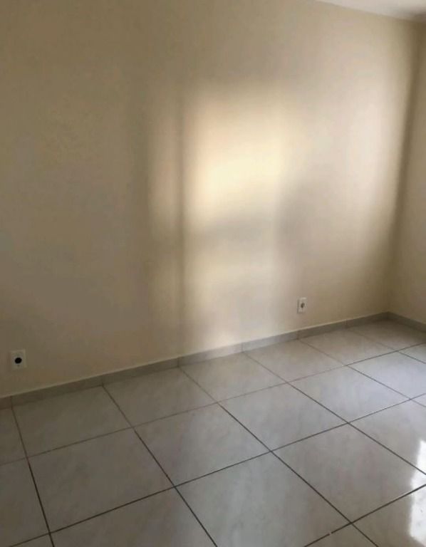 Apartamento à venda com 2 quartos, 52m² - Foto 11