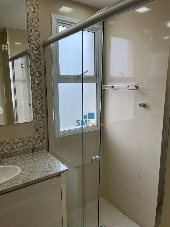 Apartamento à venda com 3 quartos, 123m² - Foto 8