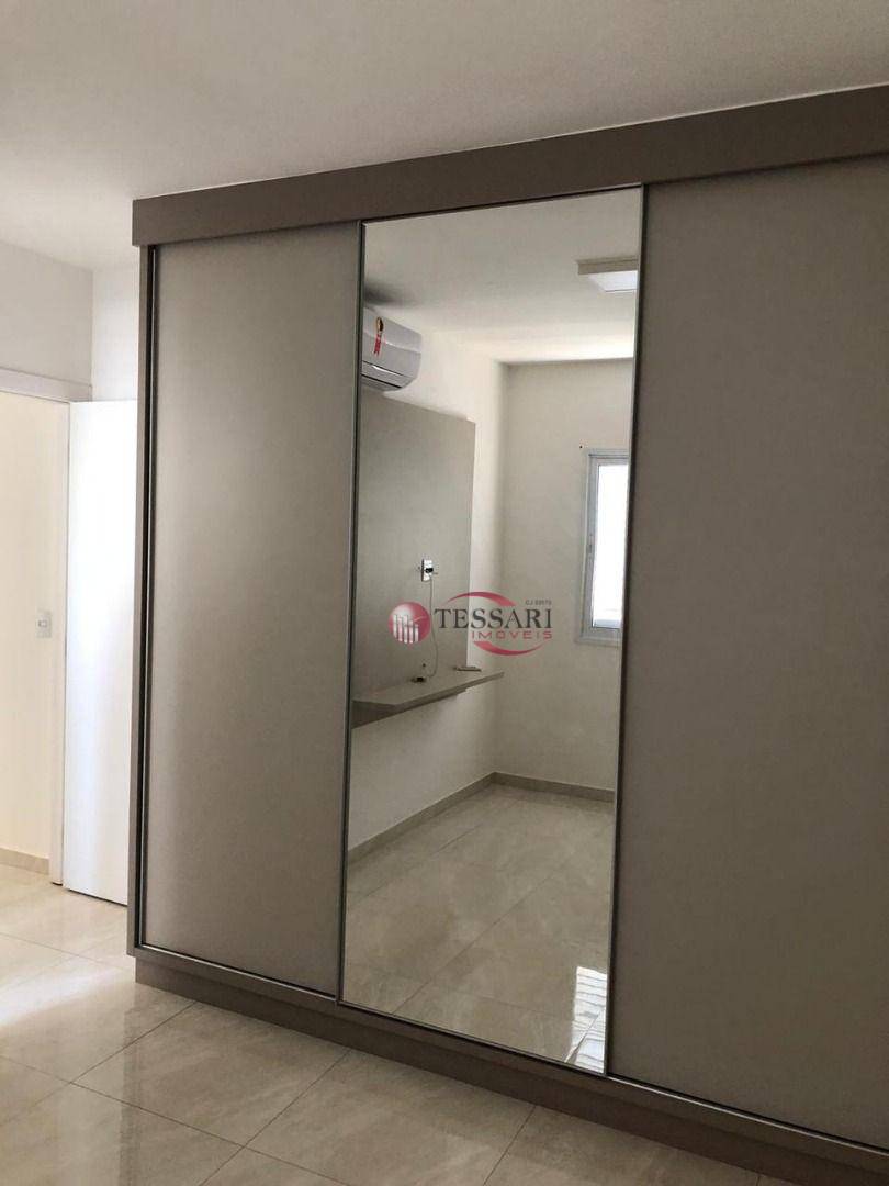 Apartamento para alugar com 2 quartos, 85m² - Foto 10