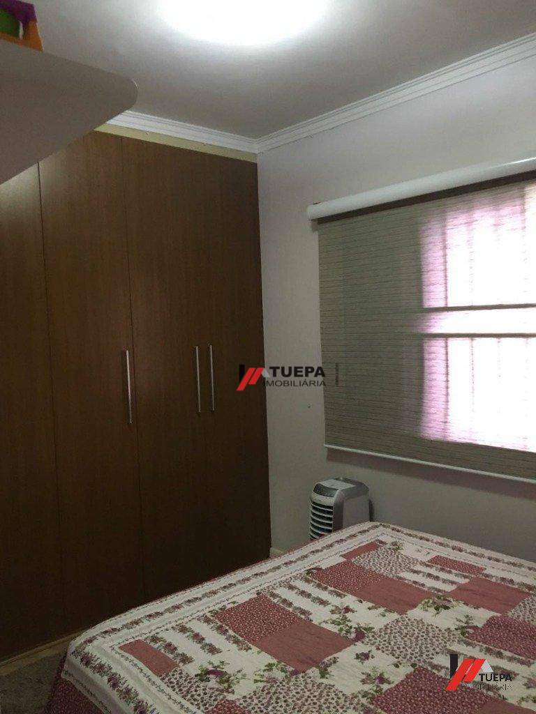 Apartamento à venda com 2 quartos, 64m² - Foto 11