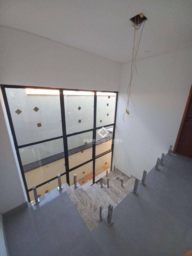 Casa à venda com 3 quartos, 223m² - Foto 22