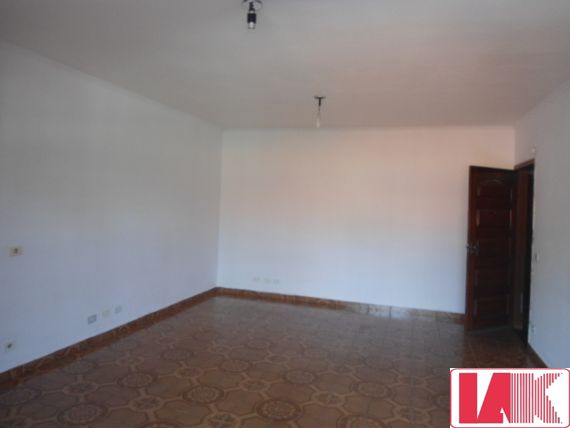 Casa para alugar com 2 quartos, 90m² - Foto 29