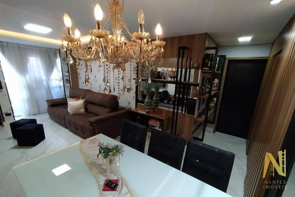 Apartamento à venda com 3 quartos, 101m² - Foto 2