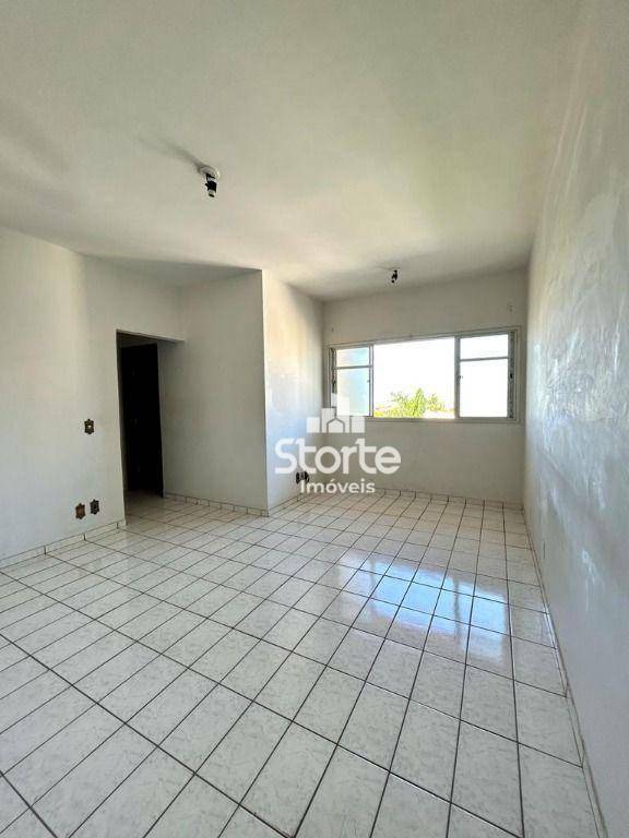 Apartamento à venda com 2 quartos, 55m² - Foto 4