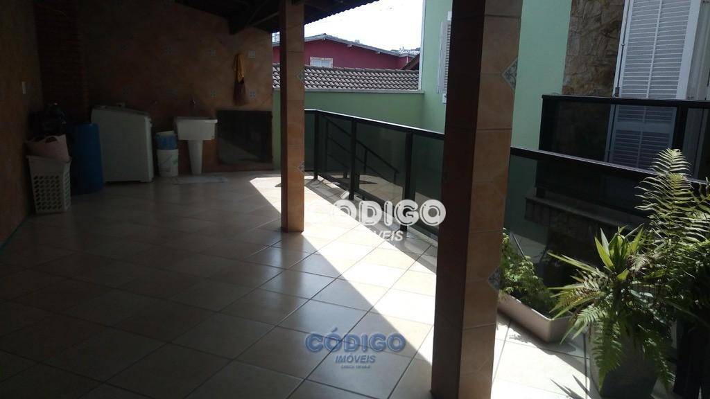 Sobrado à venda com 5 quartos, 371m² - Foto 5