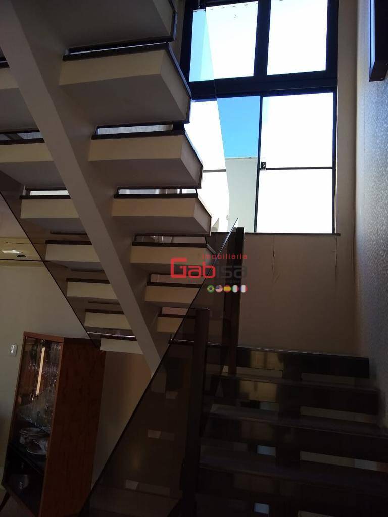 Casa de Condomínio à venda com 3 quartos, 250m² - Foto 11