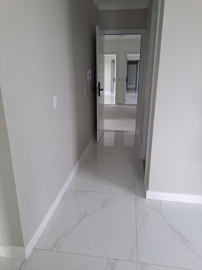 Apartamento à venda com 2 quartos, 78m² - Foto 11