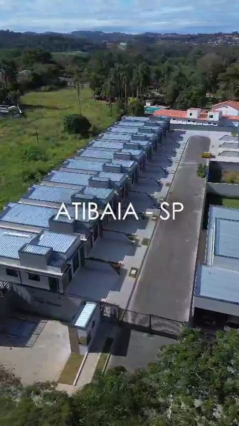 Casa de Condomínio à venda com 3 quartos, 130m² - Foto 1