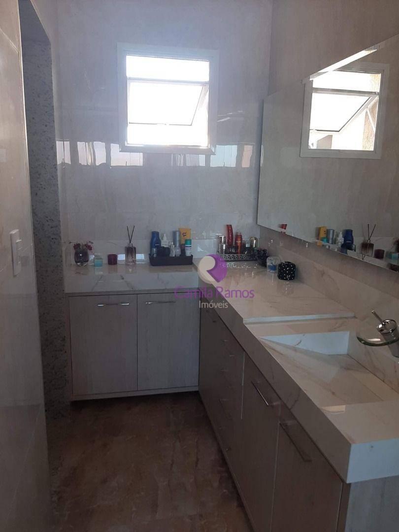 Sobrado à venda e aluguel com 3 quartos, 200m² - Foto 31