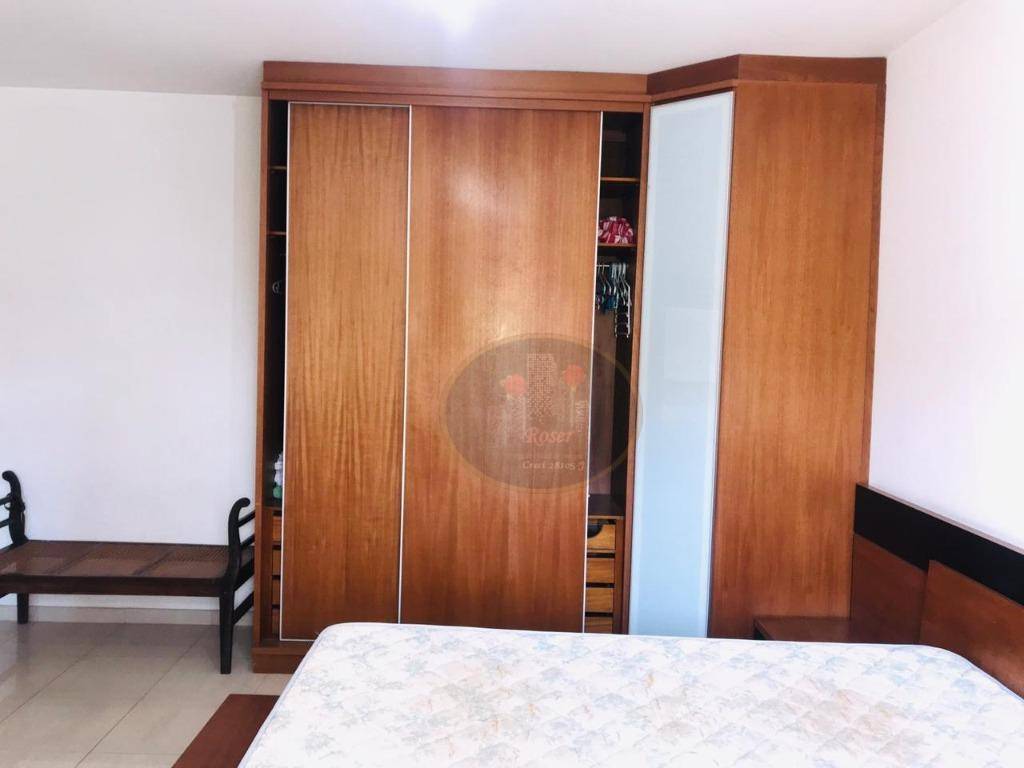 Apartamento à venda com 3 quartos, 225m² - Foto 27