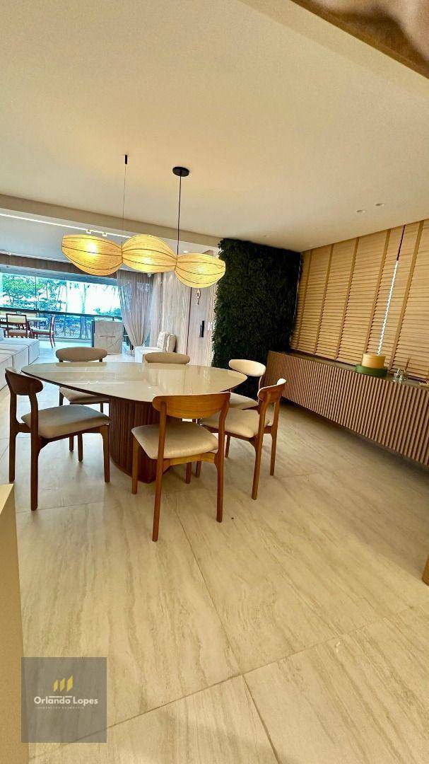 Apartamento à venda com 3 quartos, 256m² - Foto 9
