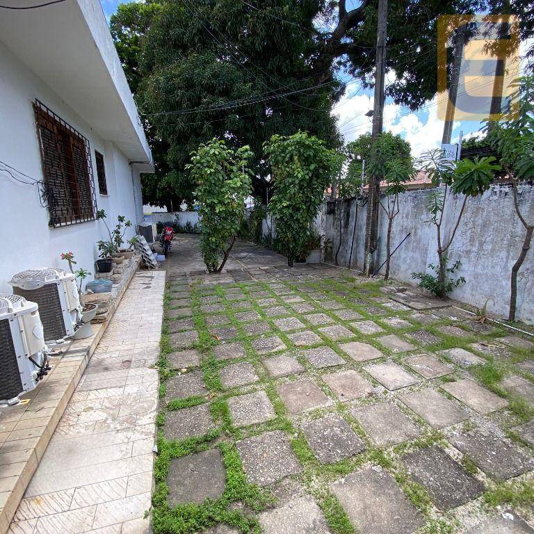 Casa, 10 quartos, 400 m² - Foto 5