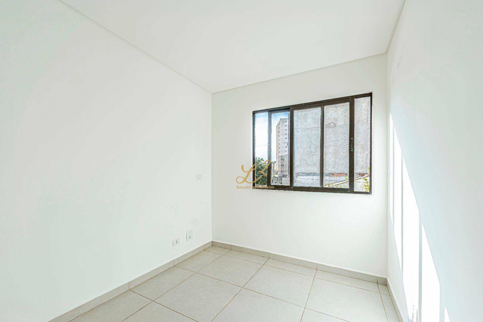 Apartamento para alugar com 2 quartos, 64m² - Foto 19