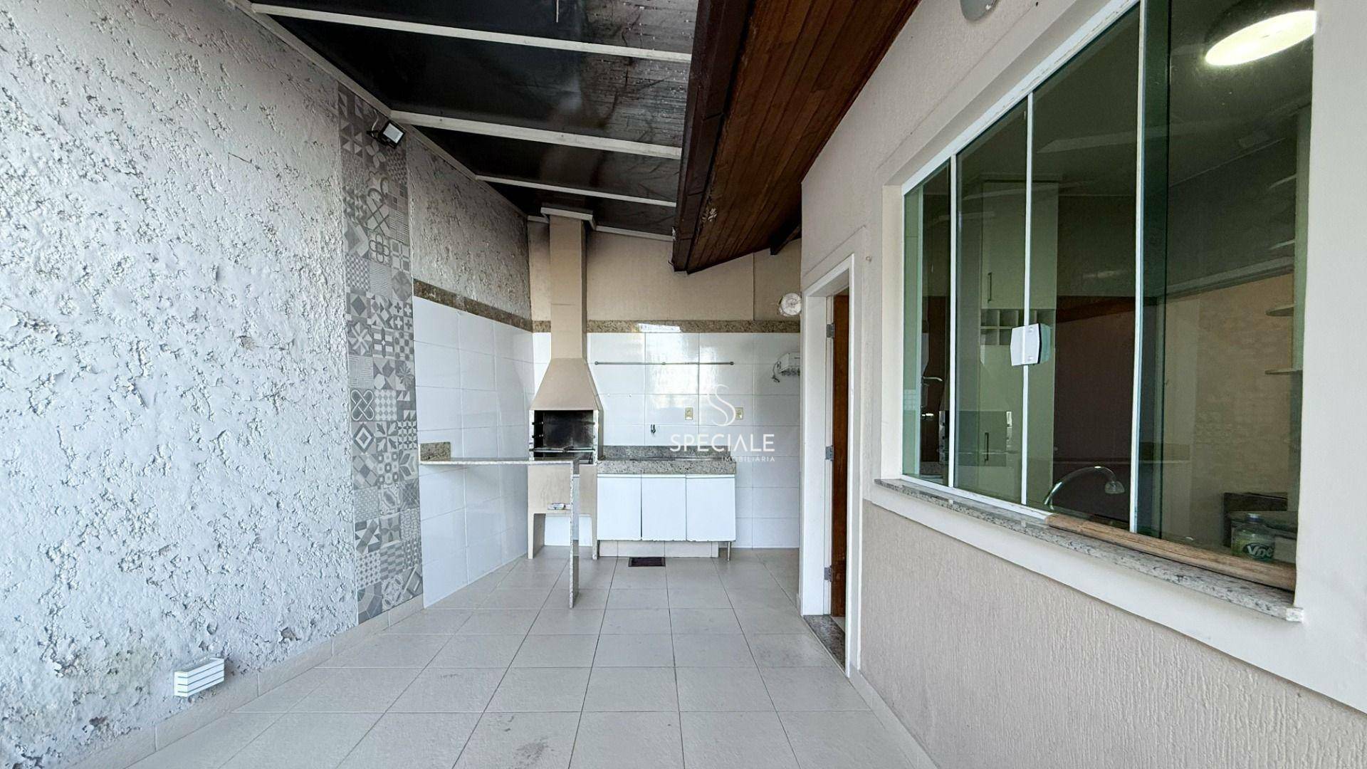Casa à venda com 3 quartos, 105m² - Foto 18