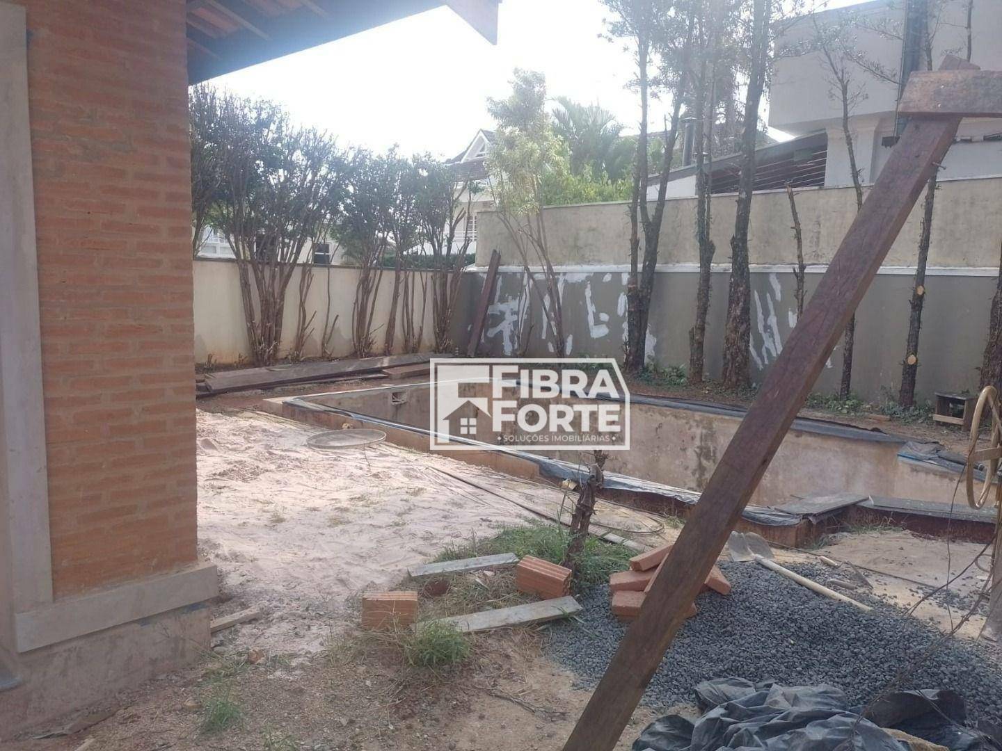 Casa de Condomínio à venda com 4 quartos, 400m² - Foto 3