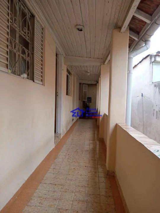 Sobrado à venda com 2 quartos, 180m² - Foto 14