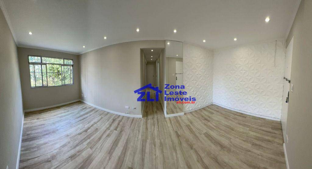 Apartamento à venda com 2 quartos, 65m² - Foto 1