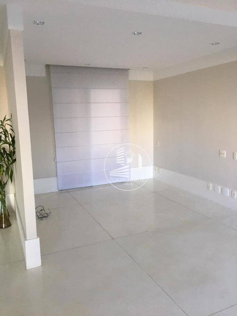 Apartamento à venda com 4 quartos, 207m² - Foto 33