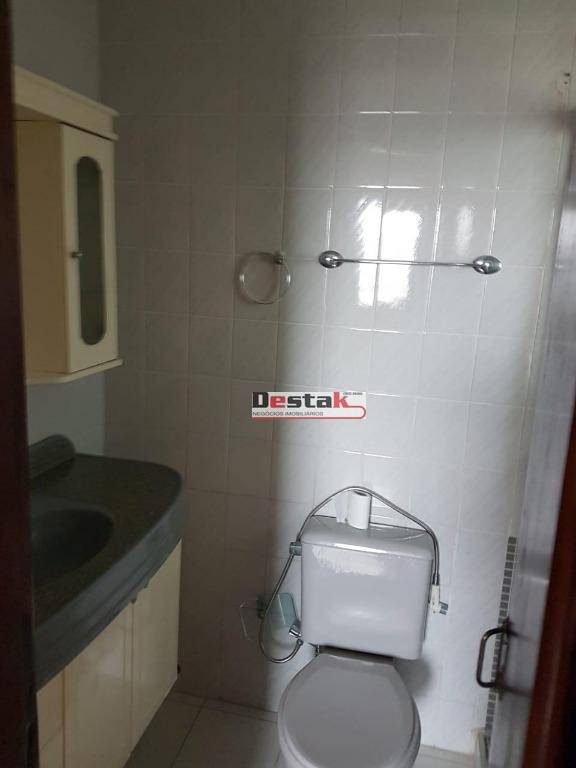 Apartamento à venda com 3 quartos, 98m² - Foto 13