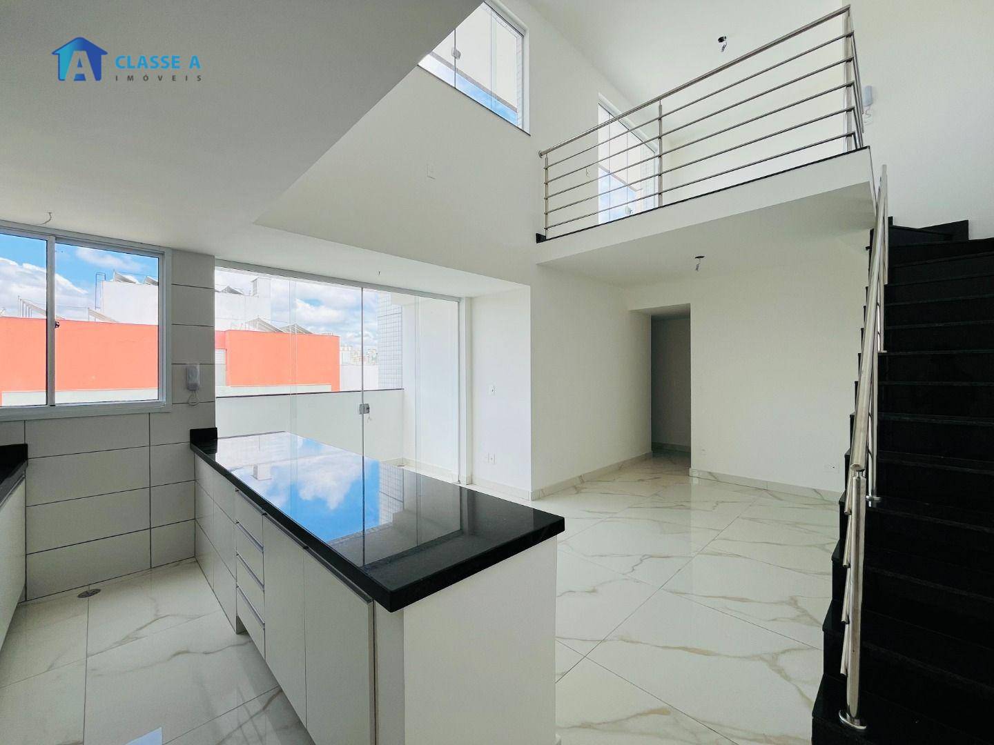 Cobertura à venda com 3 quartos, 152m² - Foto 1