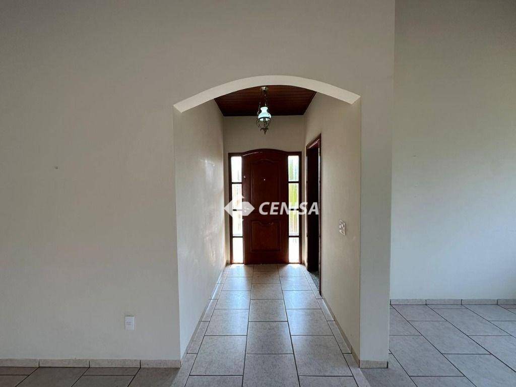 Casa à venda e aluguel com 3 quartos, 314m² - Foto 8