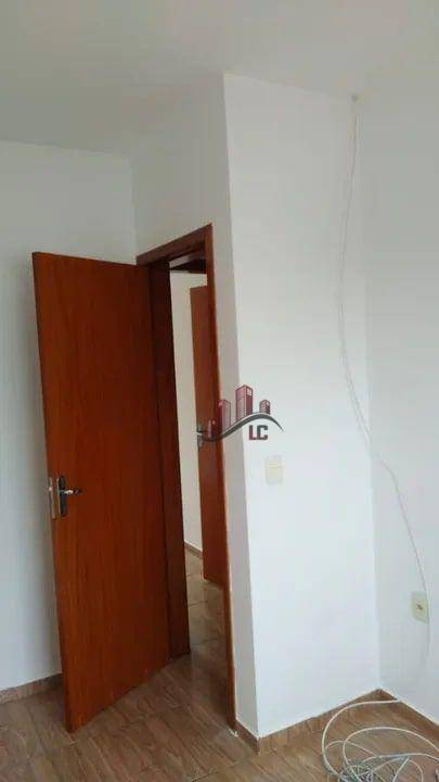 Sobrado para alugar com 2 quartos, 60m² - Foto 6