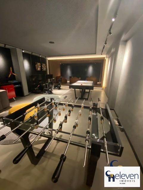 Apartamento à venda com 4 quartos, 285m² - Foto 31