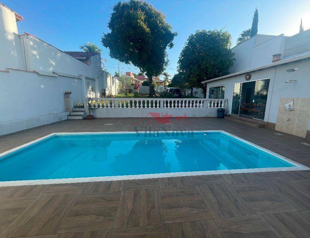 Casa, 4 quartos, 291 m² - Foto 3