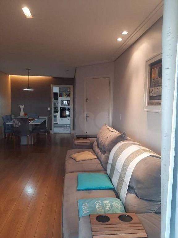 Apartamento à venda com 3 quartos, 103m² - Foto 1