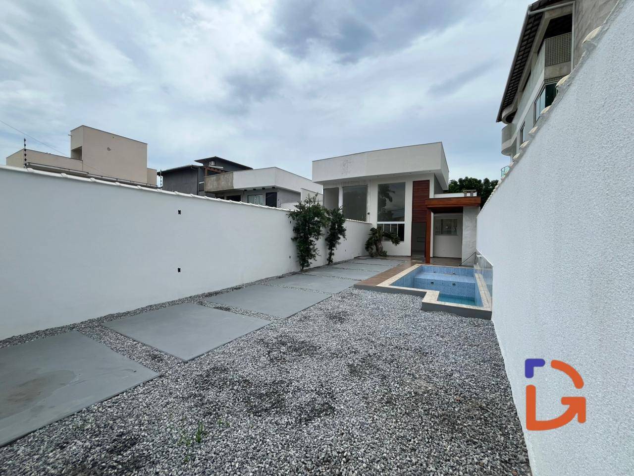 Casa, 3 quartos, 110 m² - Foto 1
