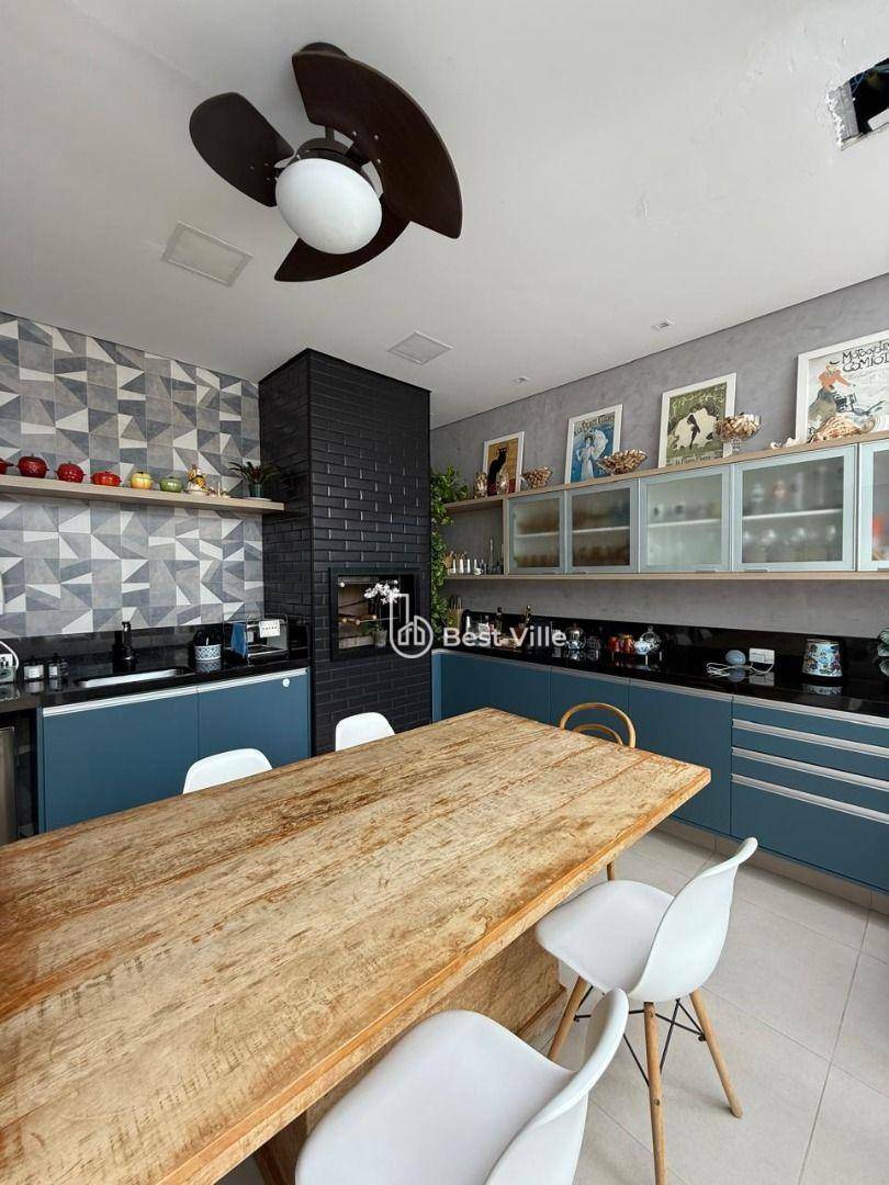 Casa de Condomínio à venda com 3 quartos, 180m² - Foto 2