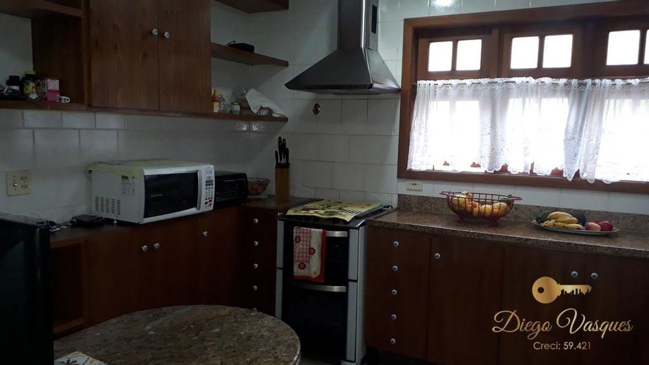 Casa de Condomínio à venda com 3 quartos, 220m² - Foto 11