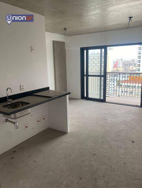 Apartamento à venda com 1 quarto, 29m² - Foto 11