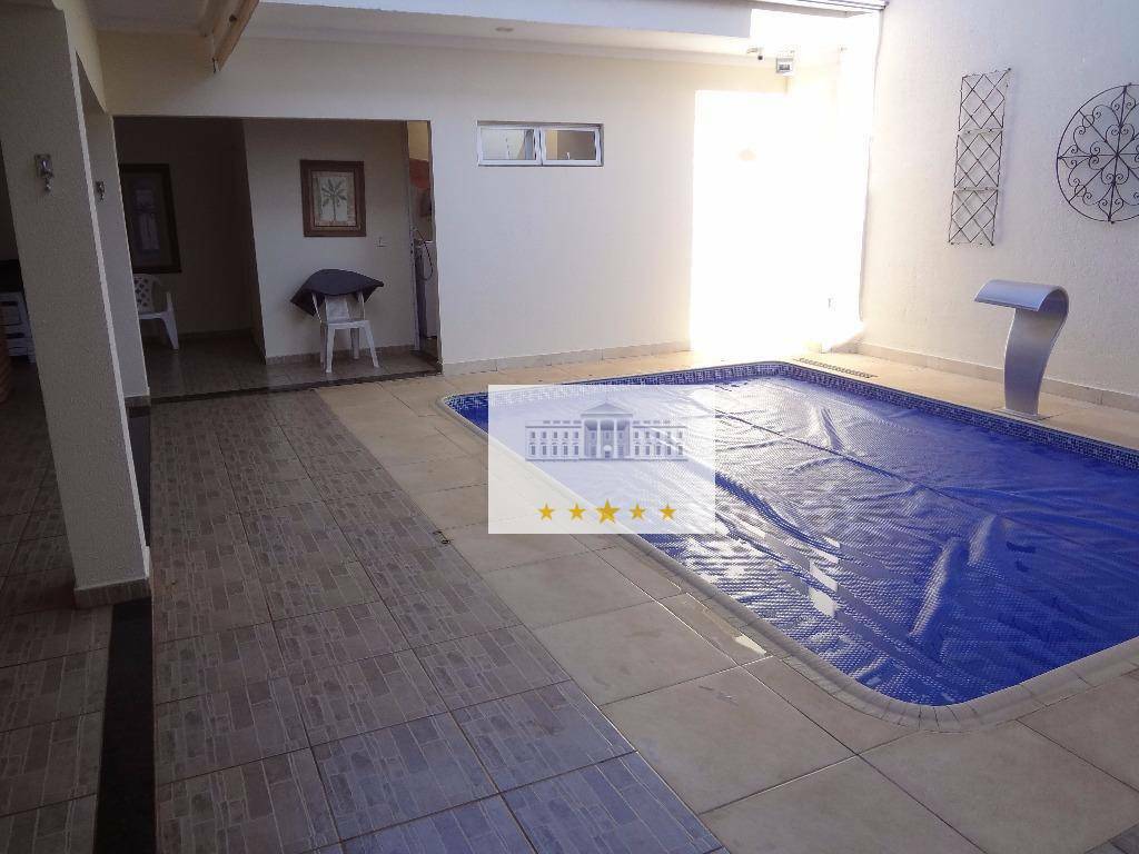 Casa à venda com 3 quartos, 378m² - Foto 11