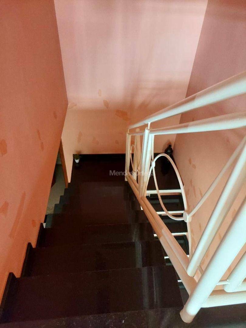 Casa à venda com 4 quartos, 234m² - Foto 6