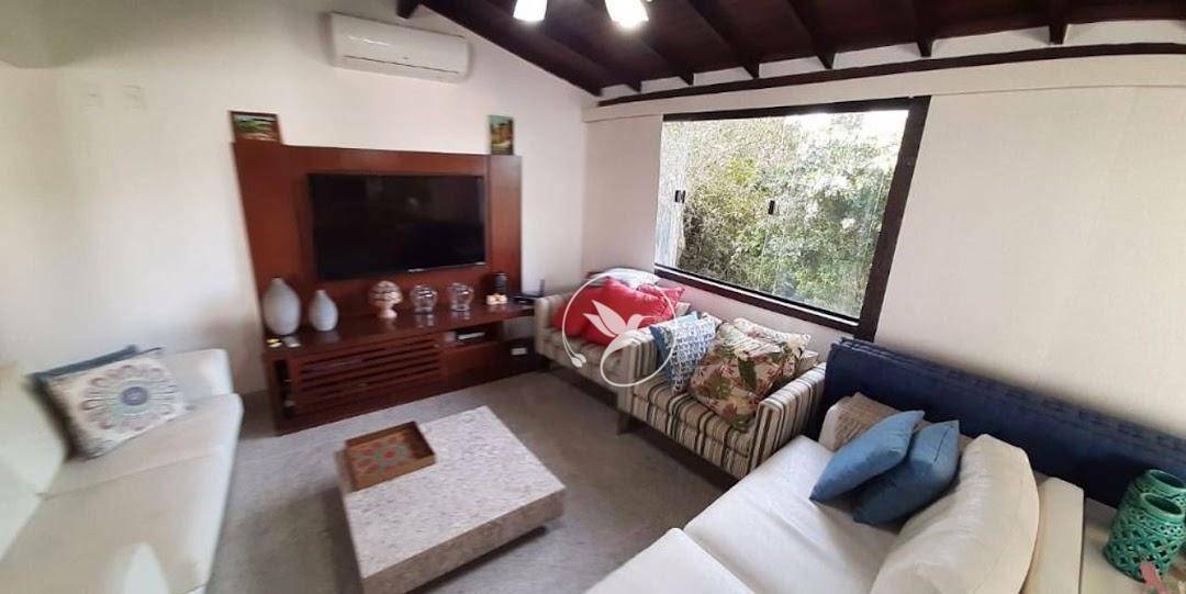 Casa de Condomínio à venda com 5 quartos, 160m² - Foto 46