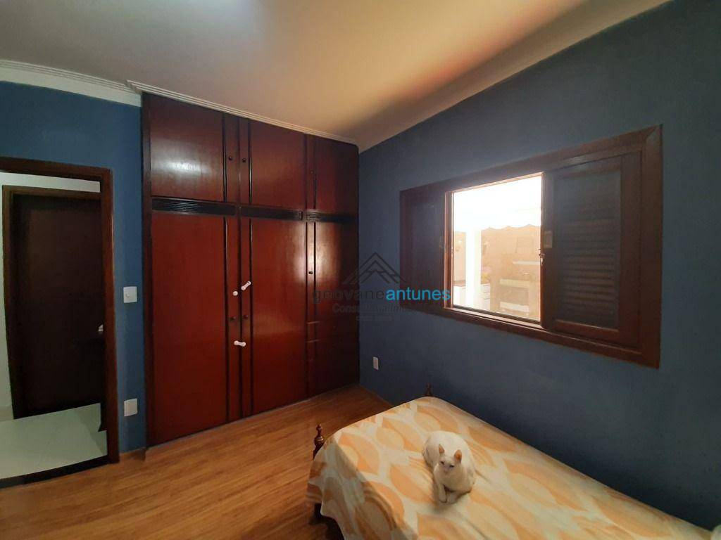 Casa à venda com 2 quartos, 104m² - Foto 13