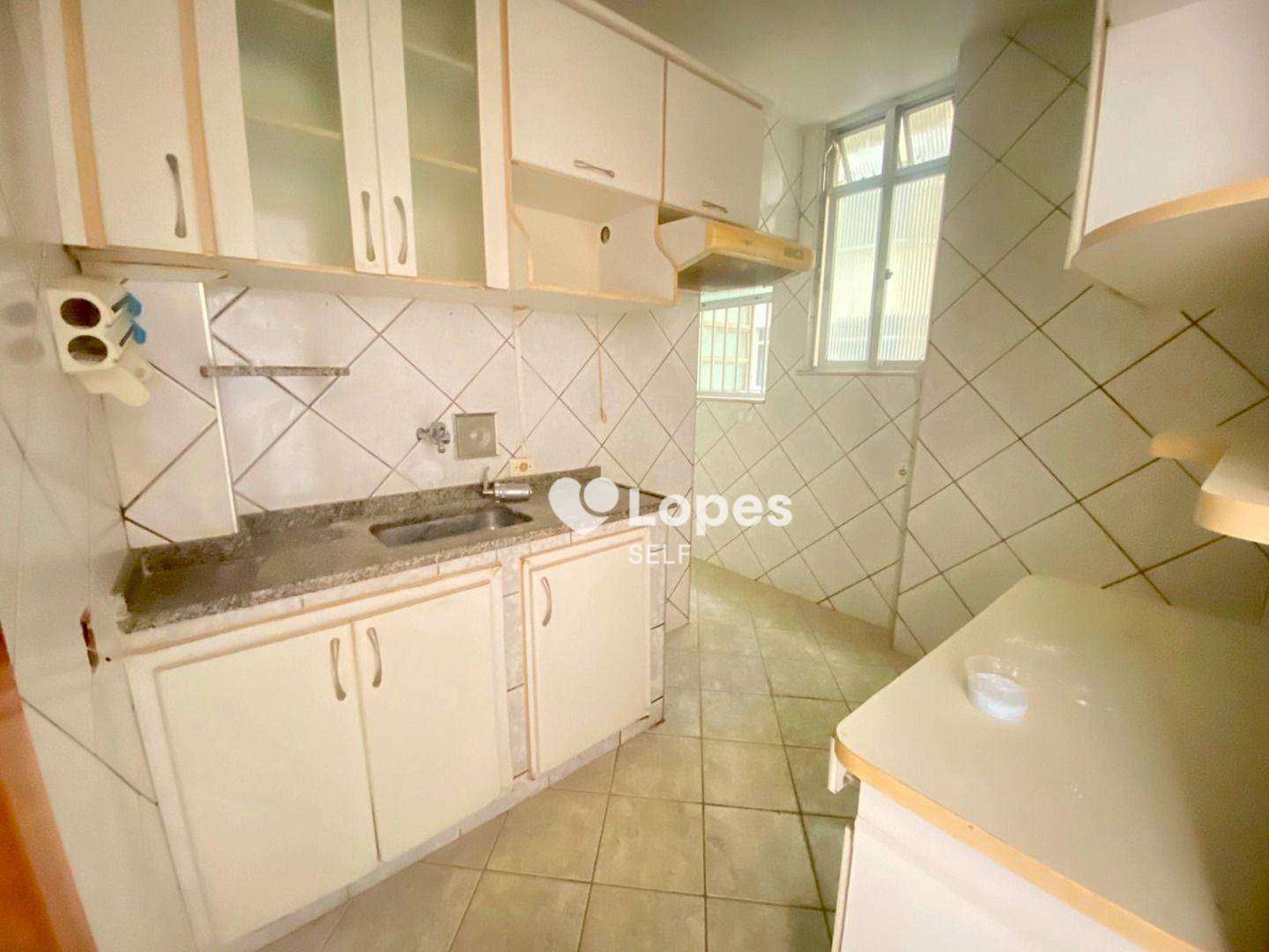 Apartamento à venda com 2 quartos, 56m² - Foto 9