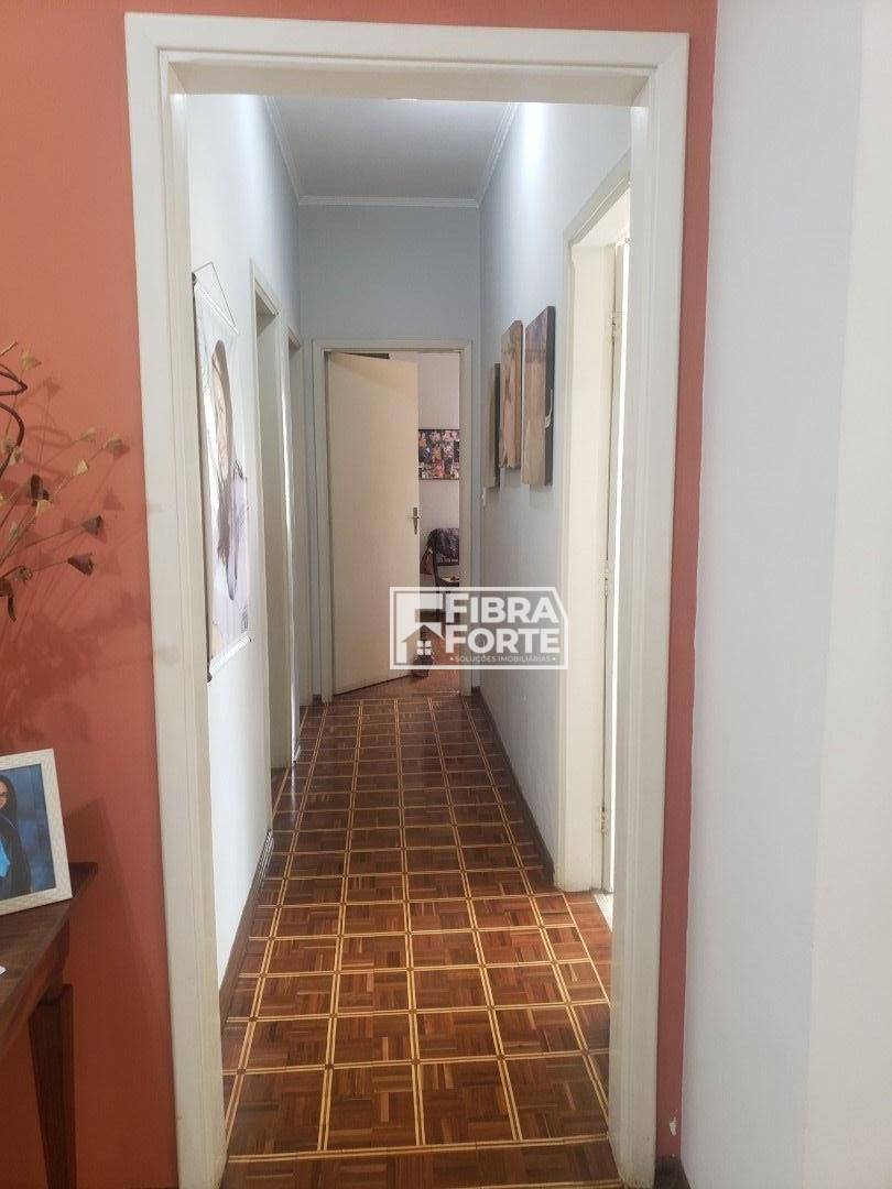 Casa à venda com 3 quartos, 146m² - Foto 6