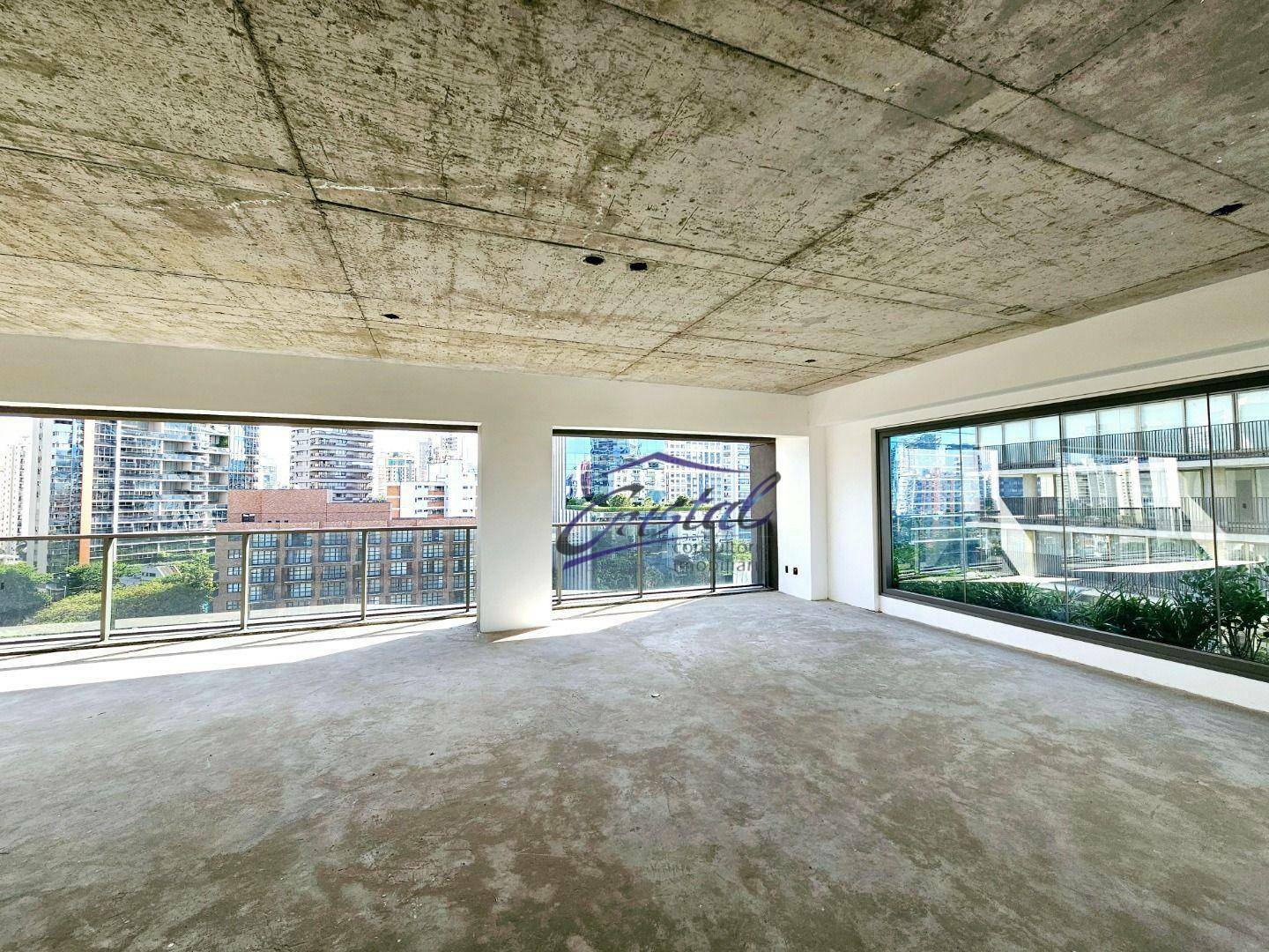 Apartamento à venda com 3 quartos, 227m² - Foto 7