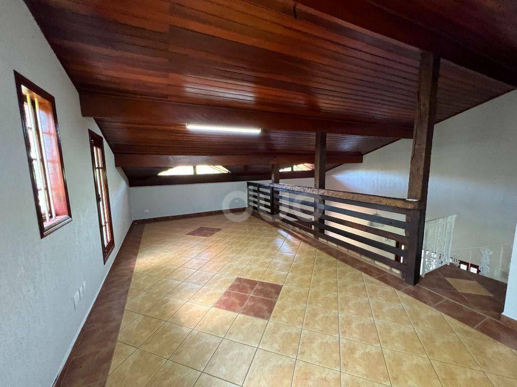 Casa à venda com 4 quartos, 554m² - Foto 9