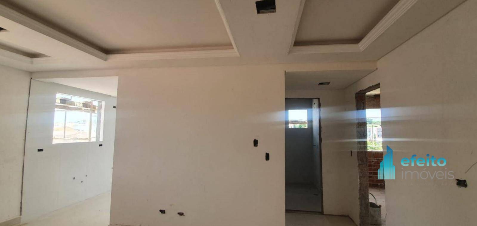 Apartamento à venda com 2 quartos, 50m² - Foto 2