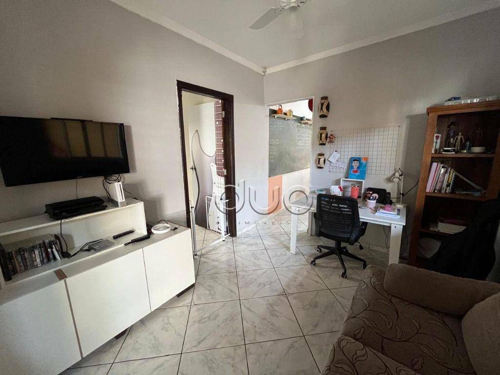 Casa à venda com 3 quartos, 141m² - Foto 9