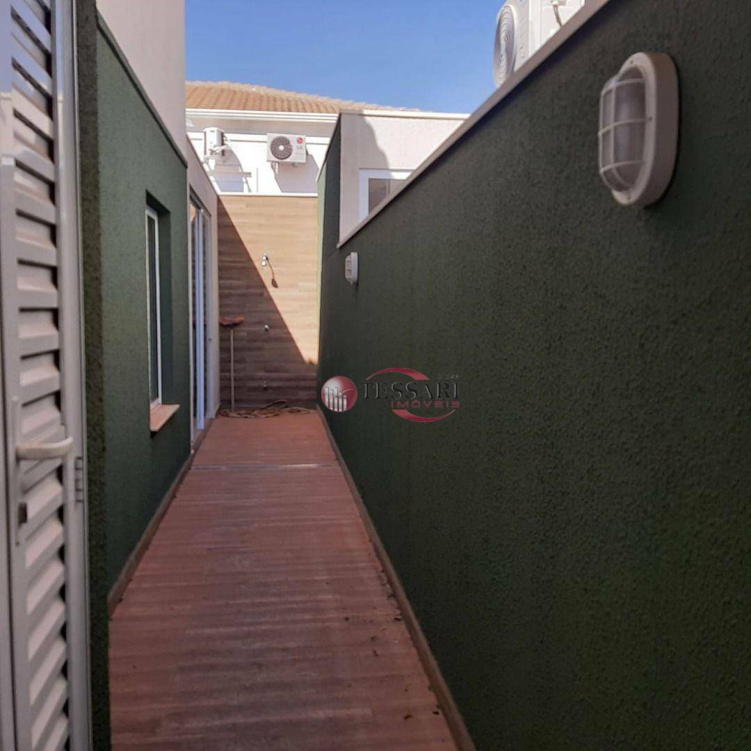 Casa à venda com 3 quartos, 140m² - Foto 22