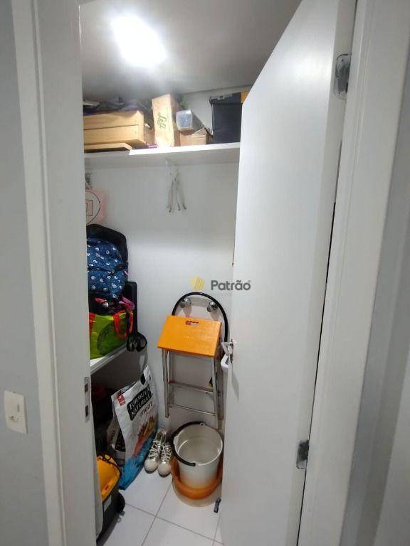 Apartamento à venda com 3 quartos, 155m² - Foto 6