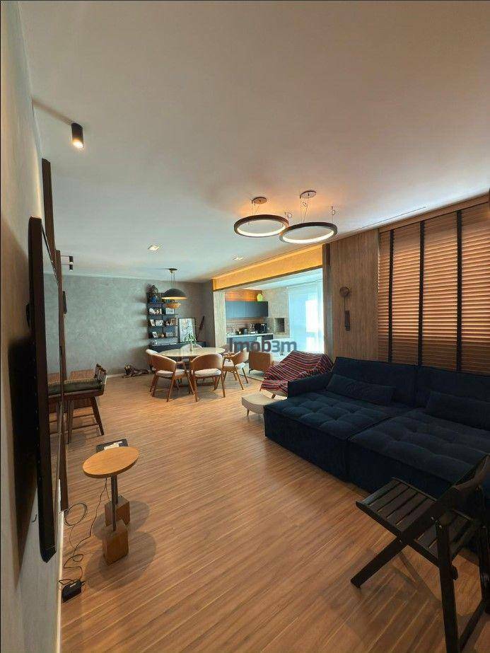 Apartamento à venda com 3 quartos, 124m² - Foto 3